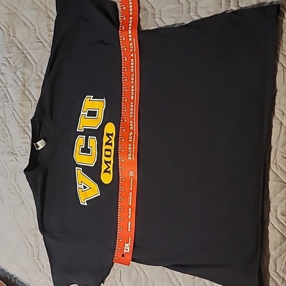 WOMENS XL VCU MOM TSHIRT,  VIRGINIA COMMONWEALTH UNIVERSITY - Picture 1 of 4